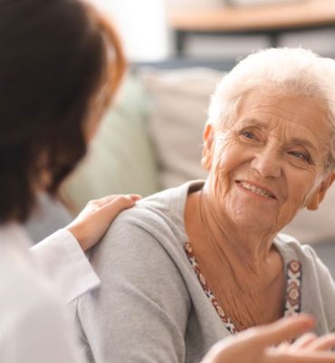 Curso de Cuidados Integrais à Pessoa Idosa